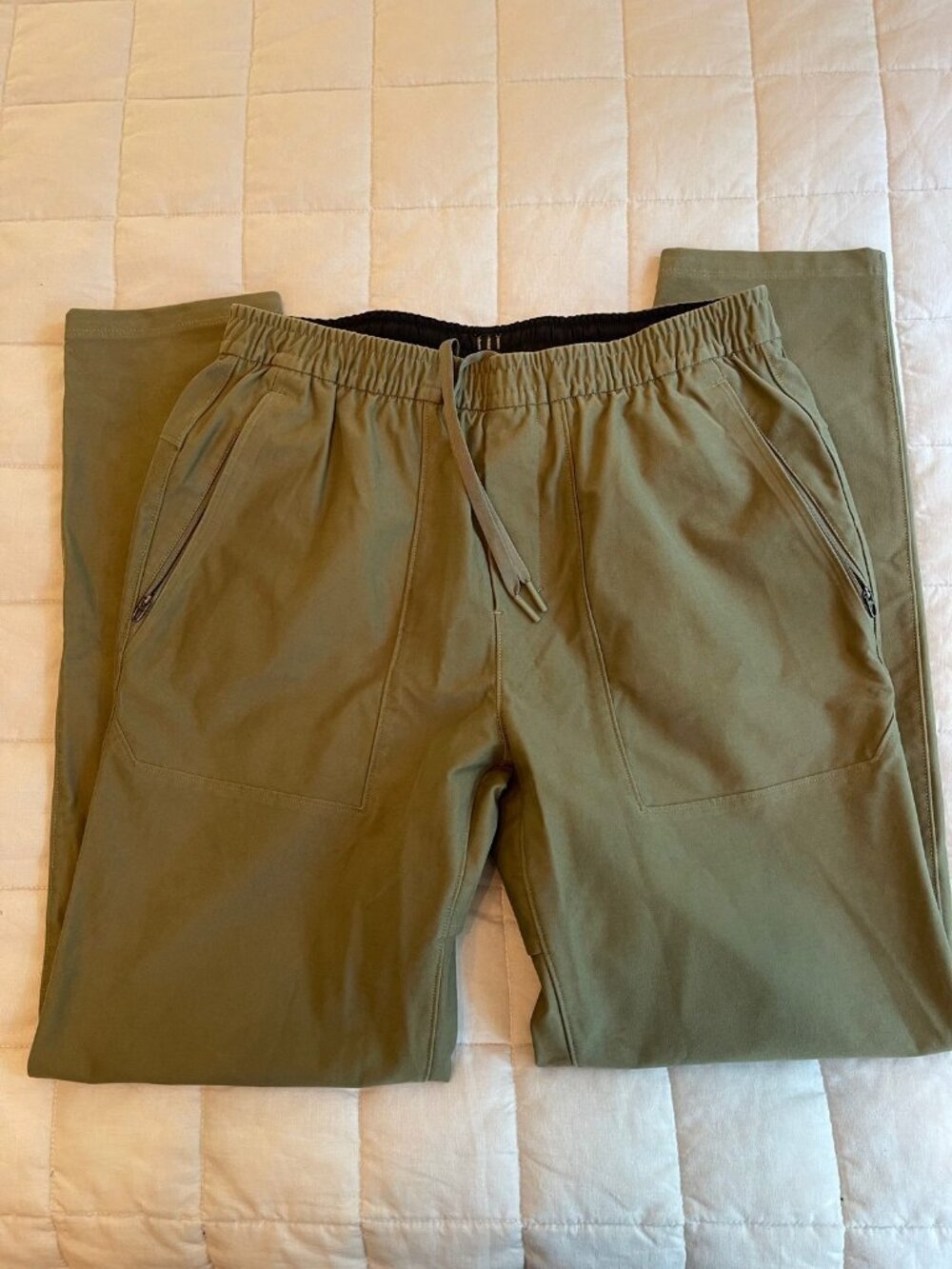 Lululemon Utilitech Joggers Olive Green Sz M
